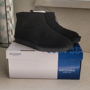 Womens Boots Size 7
